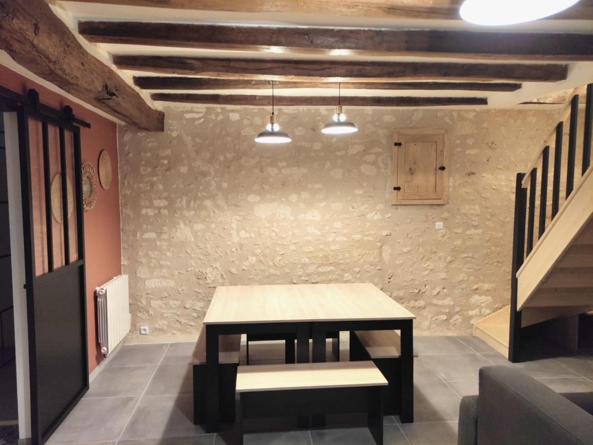 Maison De Charme Ligueil Екстериор снимка