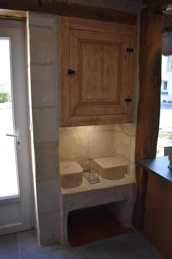 Maison De Charme Ligueil Екстериор снимка